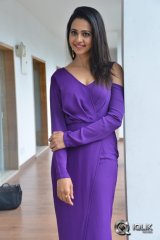 Rakul Preet Singh Interview About Dhruva